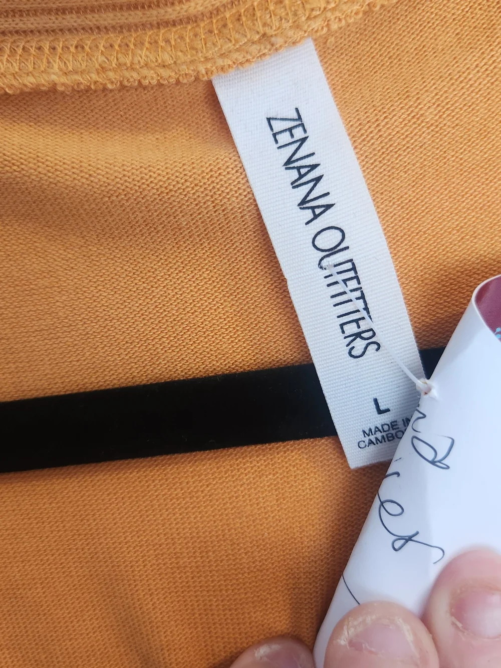 Zenana Outfitters Mustard Button-Down V-Neck Cardigan L Euc